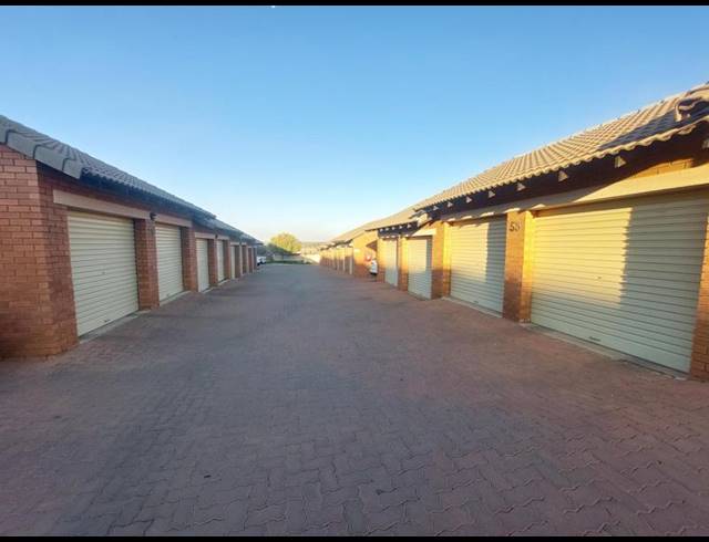 3 BEDROOM APARTMENT FOR SALE IN NOORDWYK